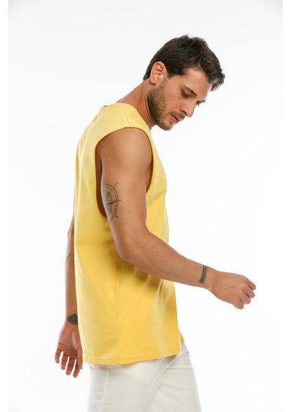 Bisiklet Yaka Kolsuz T-Shirt fırsatları