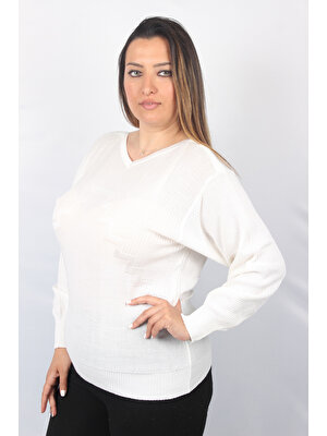 Sude Öznr Kadın Beyaz Modelli Triko Bluz 129