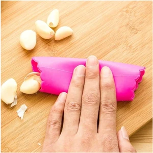 Nesto Home Pratik Silikon Sarımsak Soyacağı
