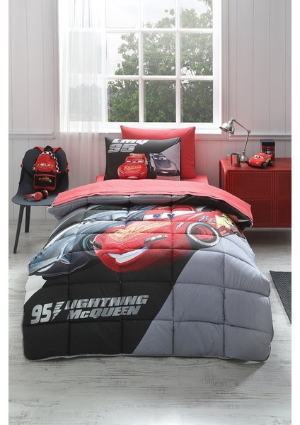 Cars LMQ95 Lastikli Fitted Çarşaf Lisanslı Uyku Seti Tek Kişilik