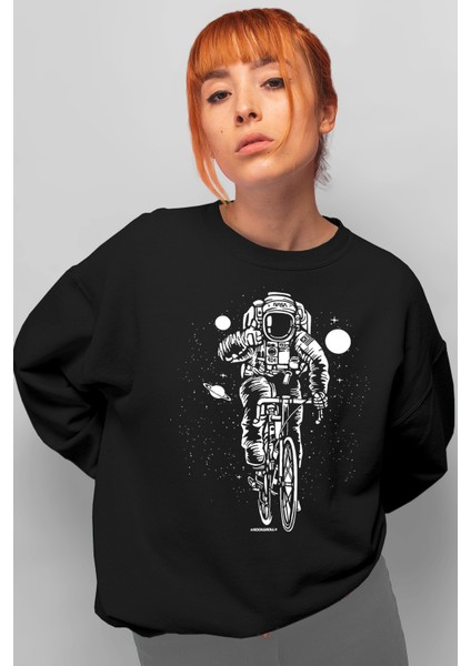 Bisikletli Astronot Siyah Oversize Bisiklet Yaka Kalın Kadın Sweatshirt