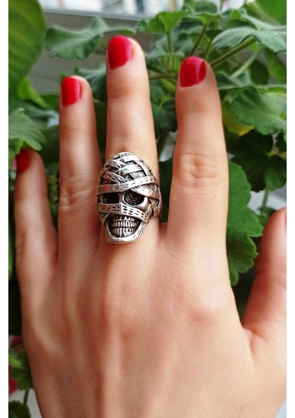 Antik Gümüş Kaplama Kurukafa Mumya Şekilli Ayarlanabilir Yüzük modelleri