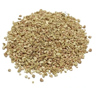 Çotanaklar Kafes Mısır Granülü Yuva Ve Taban Malzemesi 1kg Mısır Granül