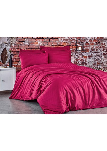 Battal Boy Çizgili Pamuk Saten Nevresim Takımı