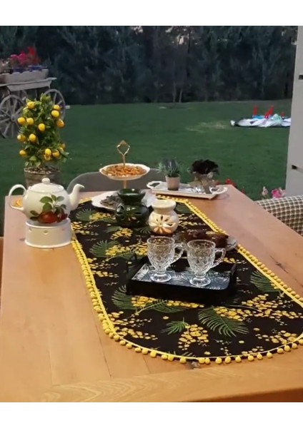 Ayşemce Mimoza Çiçek Desenli, Sarı Ponponlu Runner & 6 Sarı Renk Supla