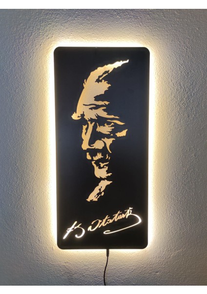 Mustafa Kemal Atatürk LED Işıklı Ahşap Tablo