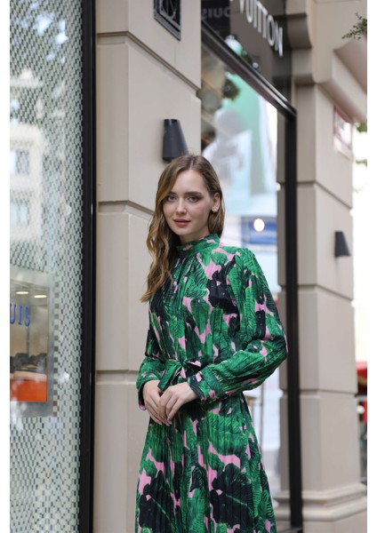 Kadın Özel Tasarım Yaprak Desenli Elbise fiyatları