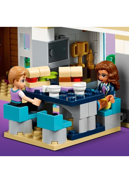 Friends Heartlake City Okulu 41682 - Çocuklar İçin Yaratıcı Oyuncak Yapım Seti (605 Parça) fiyatları