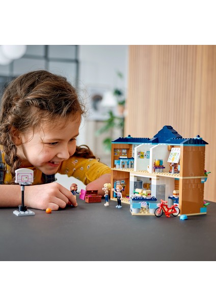 Friends Heartlake City Okulu 41682 - Çocuklar İçin Yaratıcı Oyuncak Yapım Seti (605 Parça) fırsatları