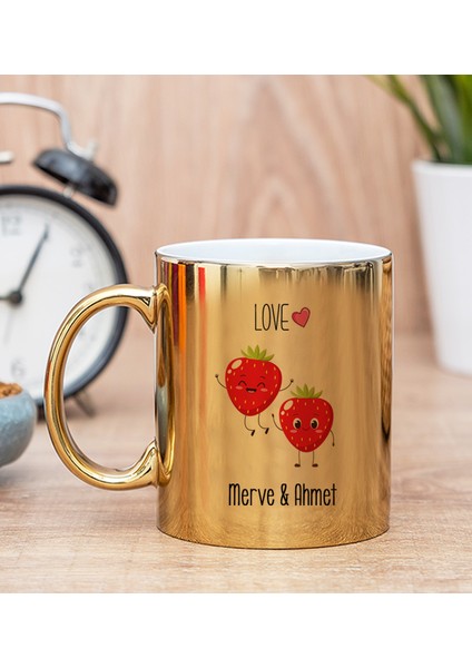 Kişiye Özel Sevimli Çilekler Gold Kupa Bardak
