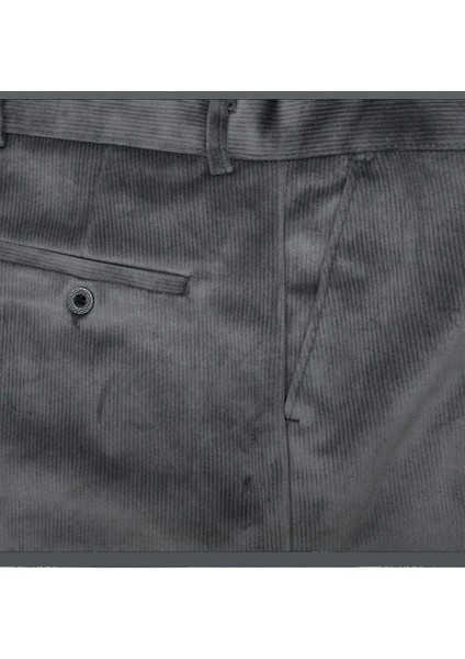 Erkek Koyu Gri Kadife Ince Fitilli Klasik Kesim Cepli Pantolon modelleri