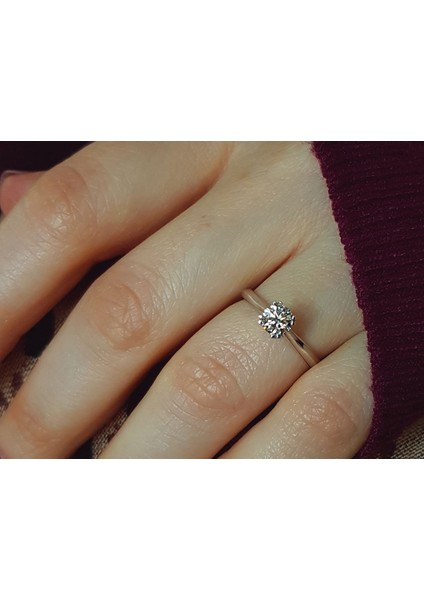 E Renk 0,49 Karat Pırlanta Tektaş Yüzük 0404R0111 indirimleri