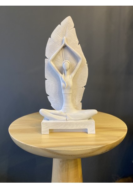 Dekoratif Polyester Obje Yogacı