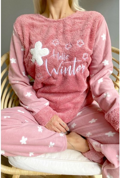 Pijama Evi Hello Winter Desenli Kadın Peluş Pijama Takımı