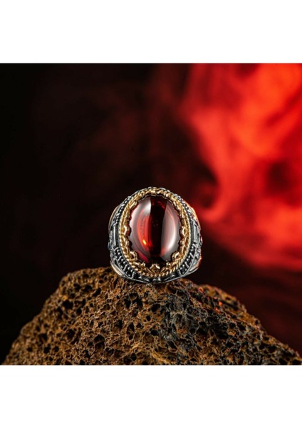 Gümüş Mini Zirkon Taş Detaylı Kırmızı Akik Taşlı Yüzük modelleri