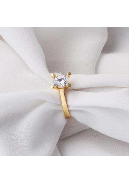 Sevgililer Günü Altın Tektaş Yüzüğü modelleri