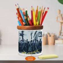 Asilmeydan Sivil Elbiseli Mustafa Kemal Atatürk Ahşap Seramik Kalemlik-745