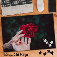 Asilmeydan Asil Hobi Kırmızı Gül - Çiçek - Iki El Yapboz - Ayak Destekli Çerçeveli 240 Parça Puzzle