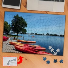 Asilmeydan Kırmızı Botlar, Deniz, Kıyı 240 Parça Puzzle Yapboz TABLO-4533