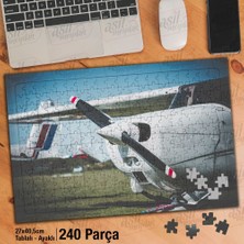 Asilmeydan Asil Hobi - Cessna -Uçak Pervane -Closeup - Pist - Yapboz - Ayak Destekli 240 Parça Puzzle
