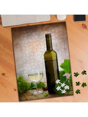 Asilmeydan Beyaz Üzüm Şarap Şişesi Fotoğrafı 240 Parça Puzzle YAPBOZ-74800