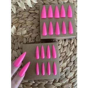 SYBELLE KOZMETİK 20 Adet Fuşya Stiletto Takma Tırnak