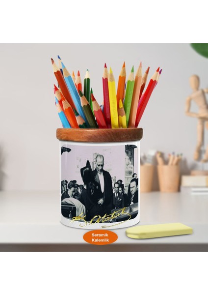 Smokinli Mustafa Kemal Atatürk Ahşap Seramik KALEMLIK-799