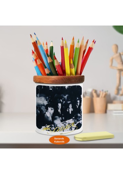 Yemekte Mustafa Kemal Atatürk Ahşap Seramik Kalemlik -S341