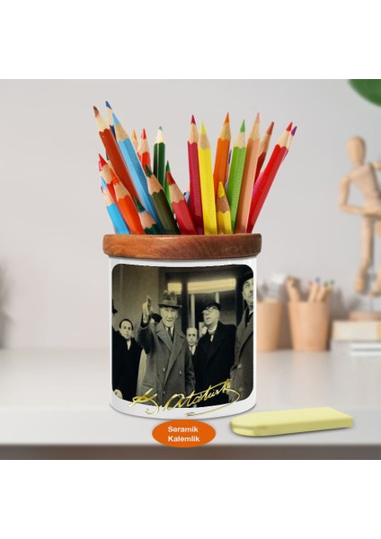 Ulu Önder Mustafa Kemal Atatürk Ahşap Seramik KALEMLIK-S391