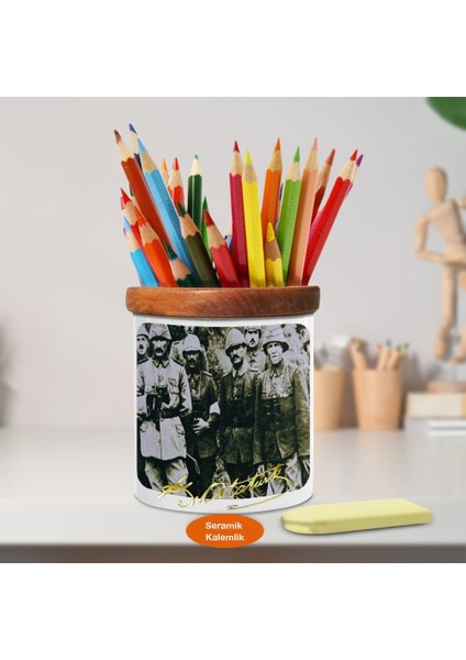 Başkomutan Mustafa Kemal Atatürk Ahşap Seramik Kalemlik - S137