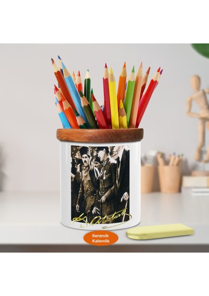 Üniformalı Mustafa Kemal Atatürk Ahşap Seramik Kalemlik - S234