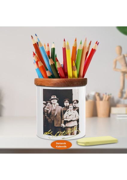 Sabiha Gökçen ve Kemal Atatürk Ahşap Seramik Kalemlik -S104