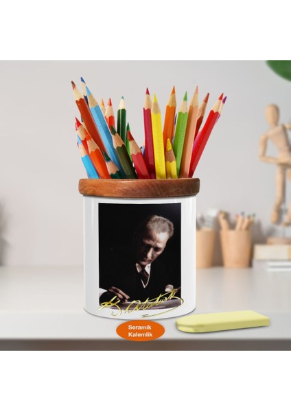 Yazan Mustafa Kemal Atatürk Ahşap Seramik Kalemlik -R182