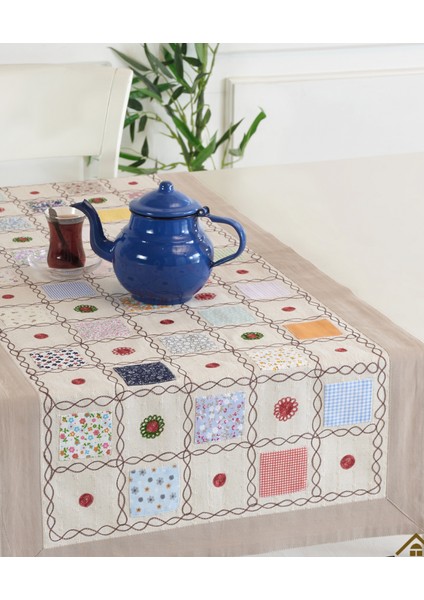 Leydi Model Renkli Buldan Keteni Bordürlü Yamalı Işlemeli Runner 50 x 130 cm