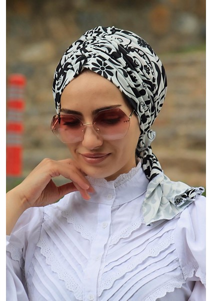 Etnik Çilek Desenli Tokalı Bone - Özel Tasarım- Yeni Model Tesettür Giyim