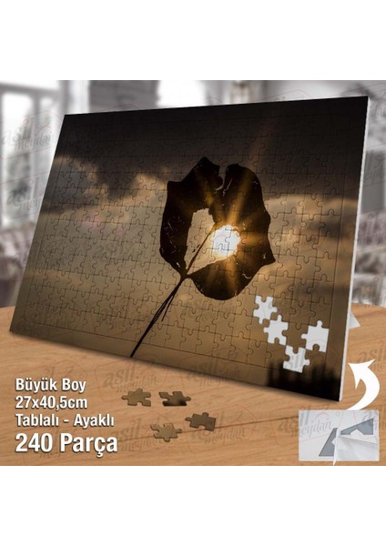 Asil Hobi Yapraktaki Kalp Sembolü -Güneş -Doğa -Aşk Yapboz -Ayak Destekli Çerçeveli 240 Parça Puzzle