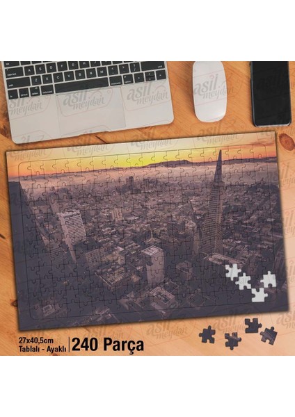 Asil Hobi Retro Görüntülü Şehir - Yüksek Binalar Yapboz -Ayak Destekli Çerçeveli 240 Parça Puzzle