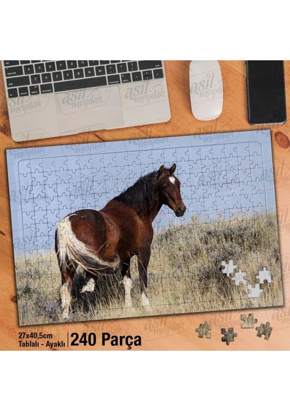 Asil Hobi Kahverengi ve Beyaz At - Kurumuş Otlar Yapboz -Ayak Destekli Çerçeveli 240 Parça Puzzle