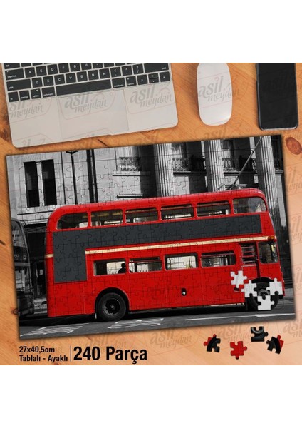 Asil Hobi Gri Zeminde Evler - Kırmızı Otobüs Yapboz -Ayak Destekli Çerçeveli 240 Parça Puzzle