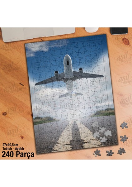 Pisten Havalanan Uçak - Gökyüzü Yapboz-Ayak Destekli Çerçeveli 240 Parça Puzzle