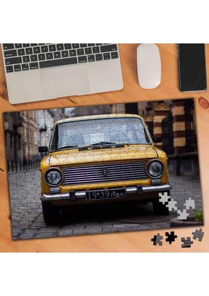 Sarı Eski Vintage Araba 240 Parça Puzzle YAPBOZ-1245780