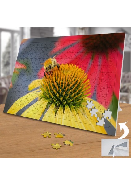 Çiçekten Bal Toplayan Arı 240 Parça Puzzle YAPBOZ-3580100 fiyatları