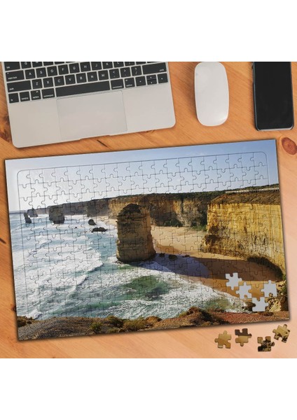 Sarp Kayalıklar ve Deniz Manzarası 240 Parça Puzzle YAPBOZ-74619