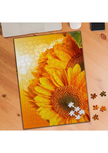 Sarı Hoş Görünümlü Çiçek 240 Parça Puzzle YAPBOZ-KS70095