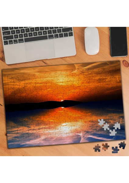 Gün Batımı Kızıl Gökyüzü Manzarası 240 Parça Puzzle YAPBOZ-75222