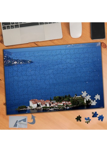 Mavi Deniz ve Şirin Kasaba 240 Parça Puzzle Yapboz TABLO-098