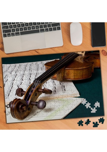 Nota Kağıtları ve Keman 240 Parça Puzzle YAPBOZ-KS699257