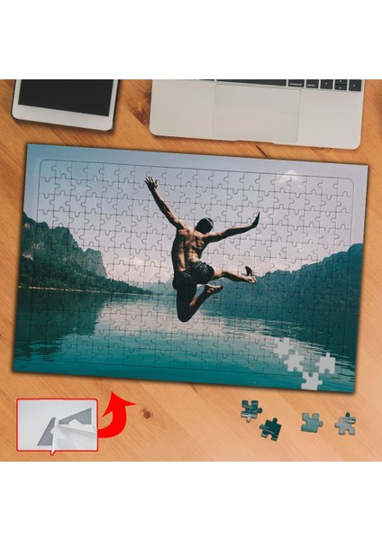 Deniz Atlayan Adam, Tatil 240 Parça Puzzle Yapboz TABLO-239