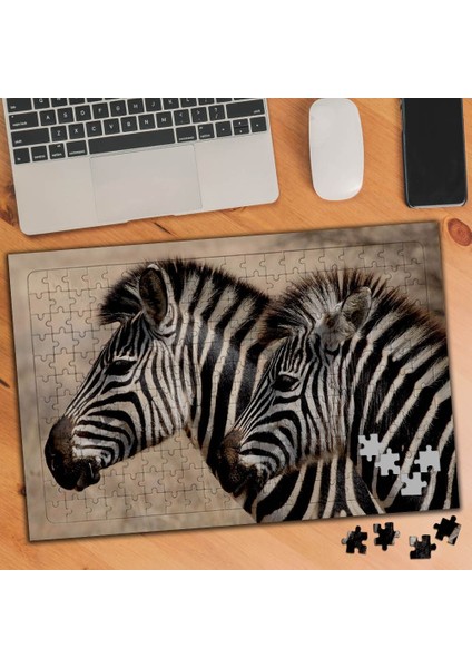 Sevimli Iki Zebra Hayvan 240 Parça Puzzle YAPBOZ-75368