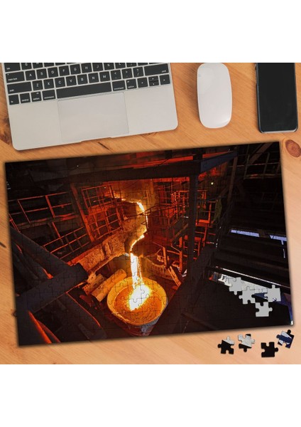 Kazana Dökülen Lavlar 240 Parça Puzzle Yapboz TABLO-84477992